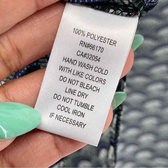 Urban Outfitters Nom De Plume Sleeveless Sheer Pullover Back Cutout Top Large - Picture 15 of 16